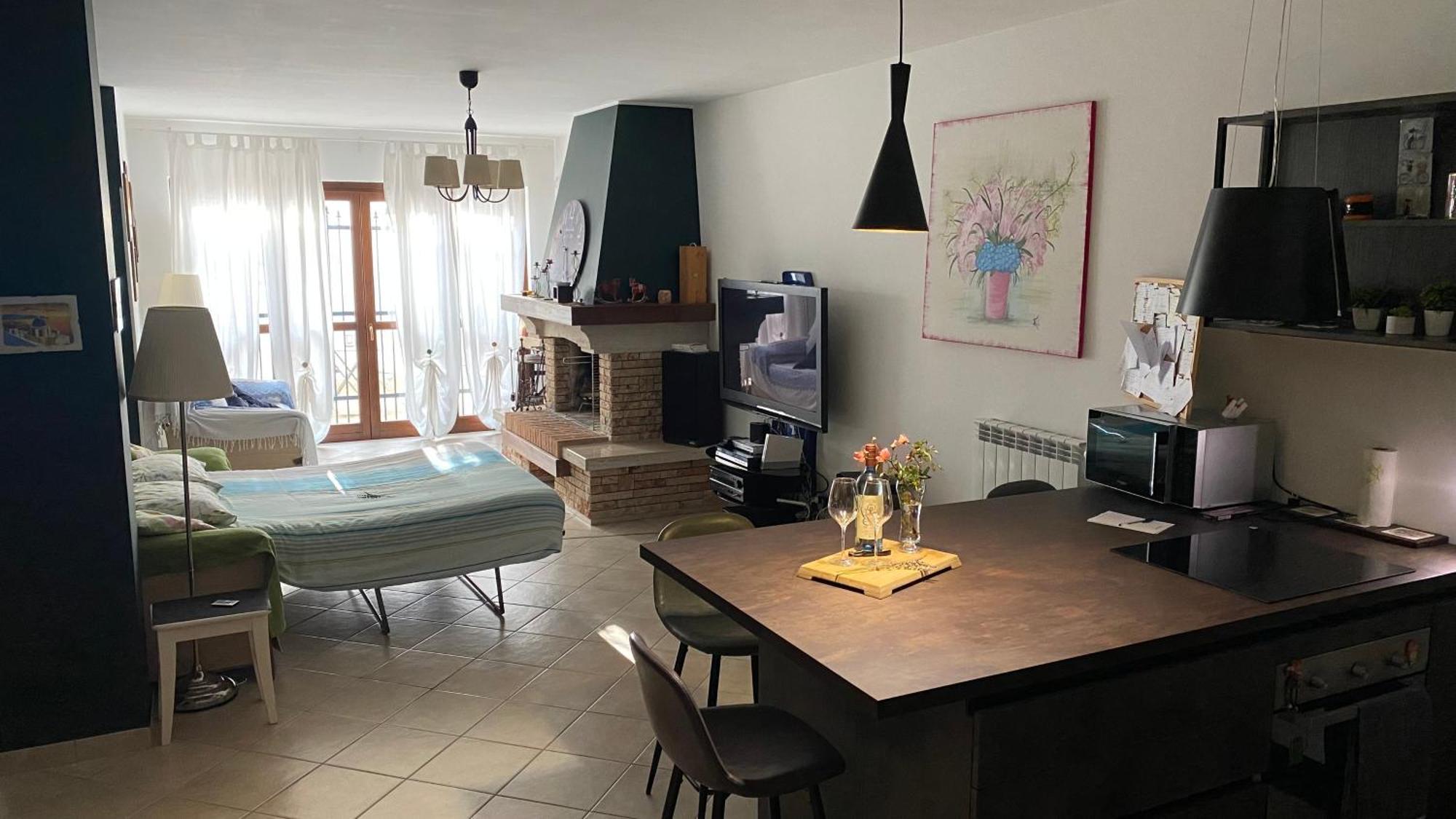 Apartament The Wild Lavender Cecchina Zewnętrze zdjęcie